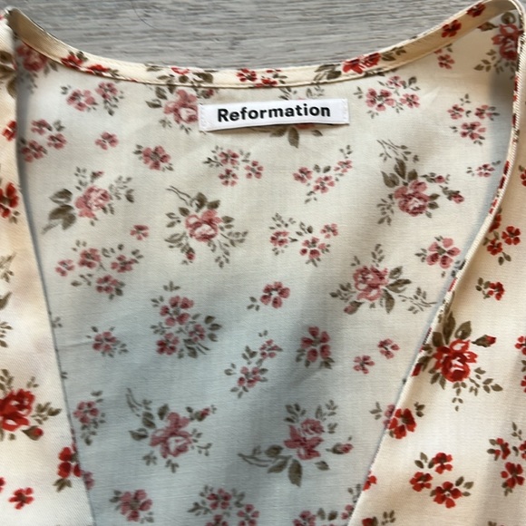 Reformation Top - Picture 2 of 2